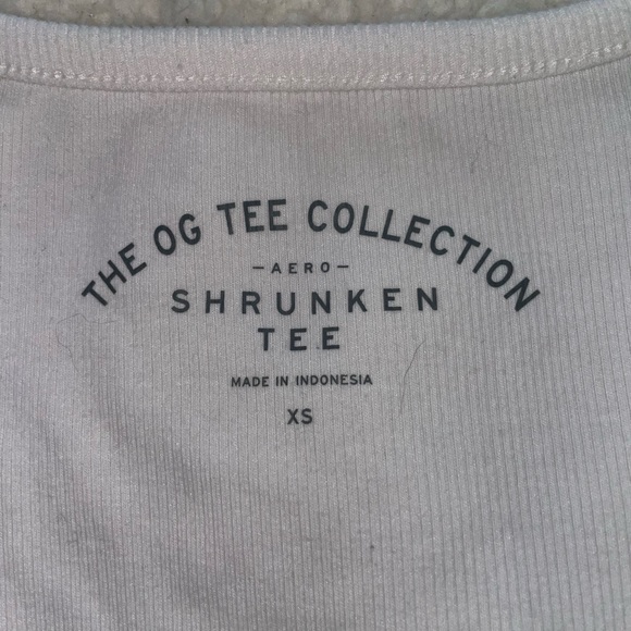 AERO Black & White Top Bundle - Picture 3 of 7